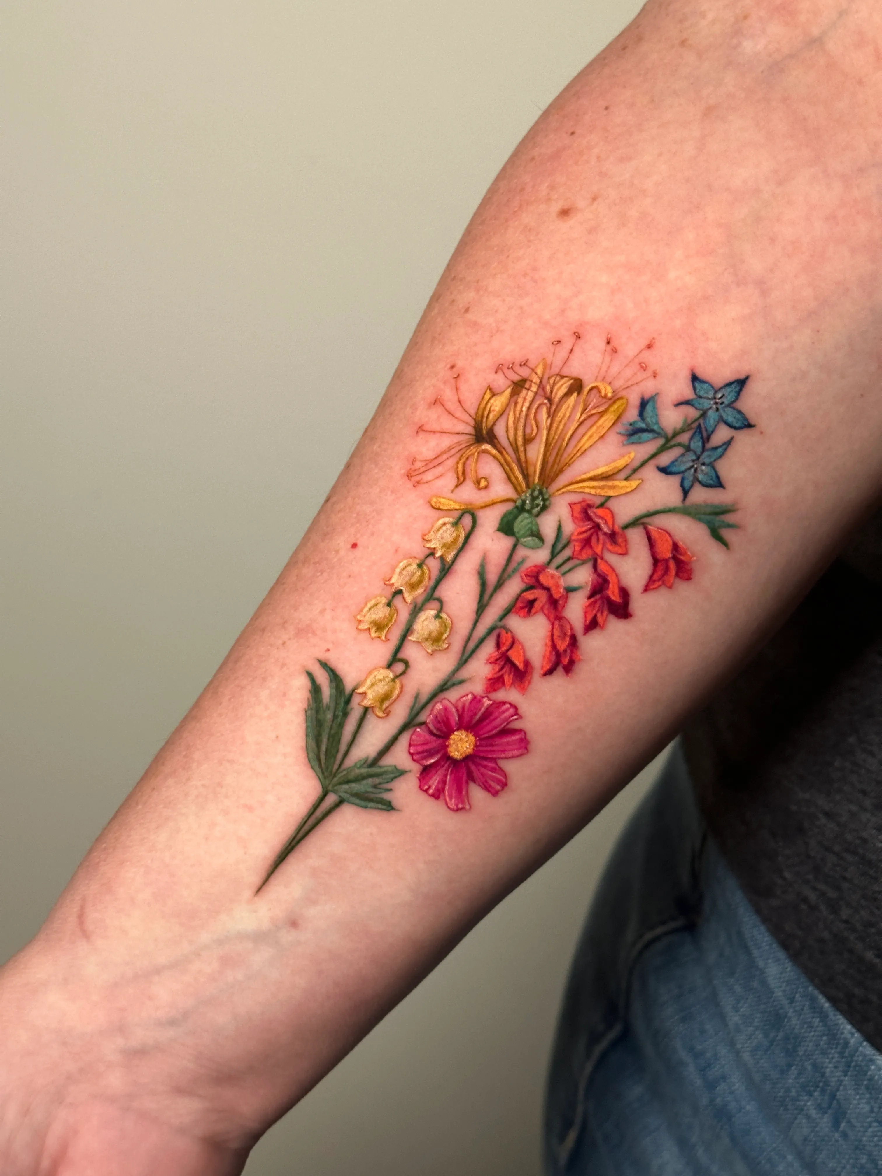 Color tattoo 18